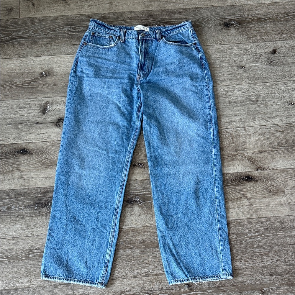 Abercrombie & Fitch Light Blue Relaxed Men's Jeans